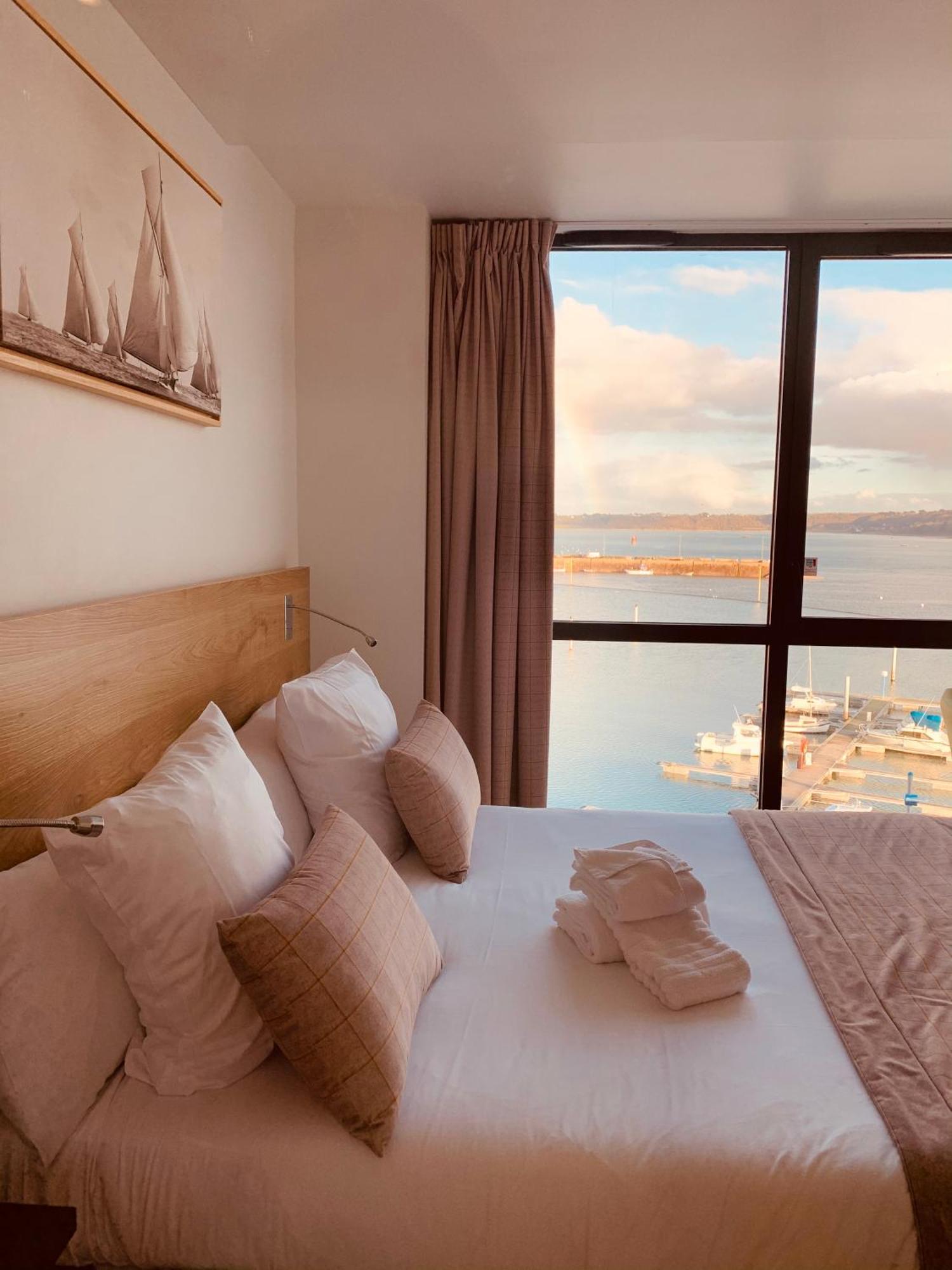 Le Nautica Hotel 펄로스가이렉 외부 사진