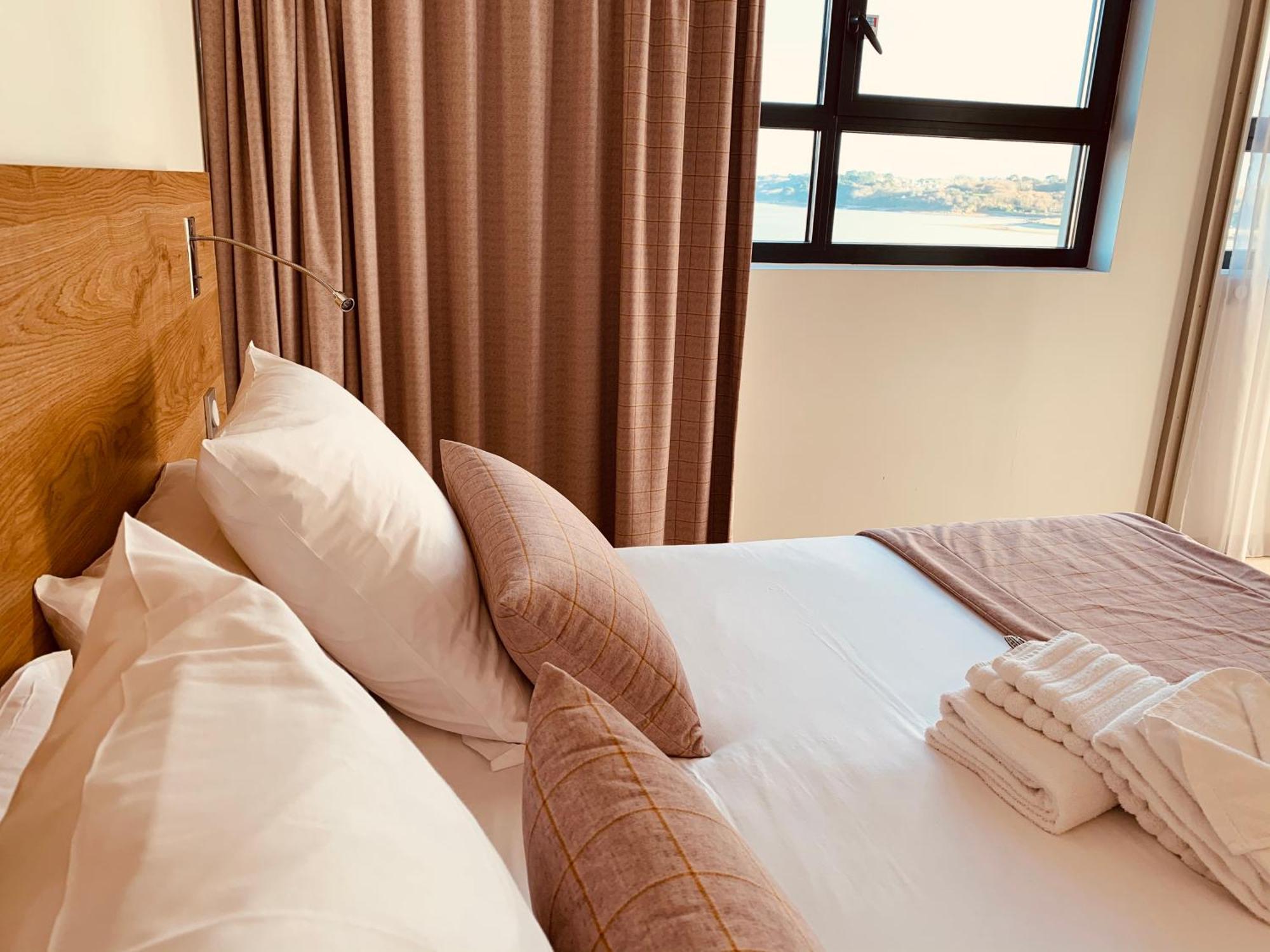 Le Nautica Hotel 펄로스가이렉 외부 사진